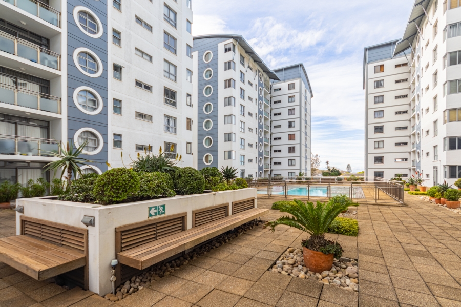 2 Bedroom Property for Sale in Claremont Upper Western Cape